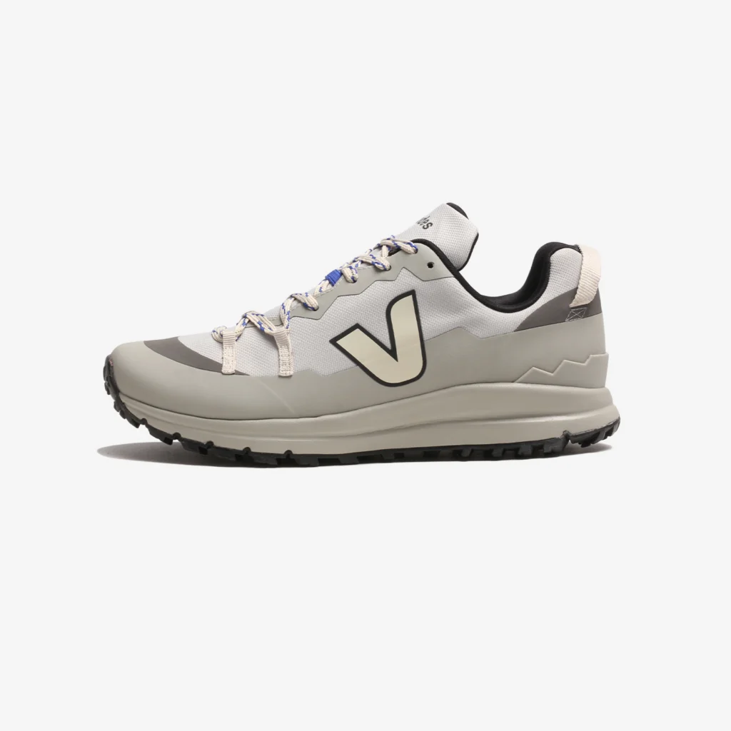 Etudes X Wmns Veja Fitz Roy ETUDES_SHARK