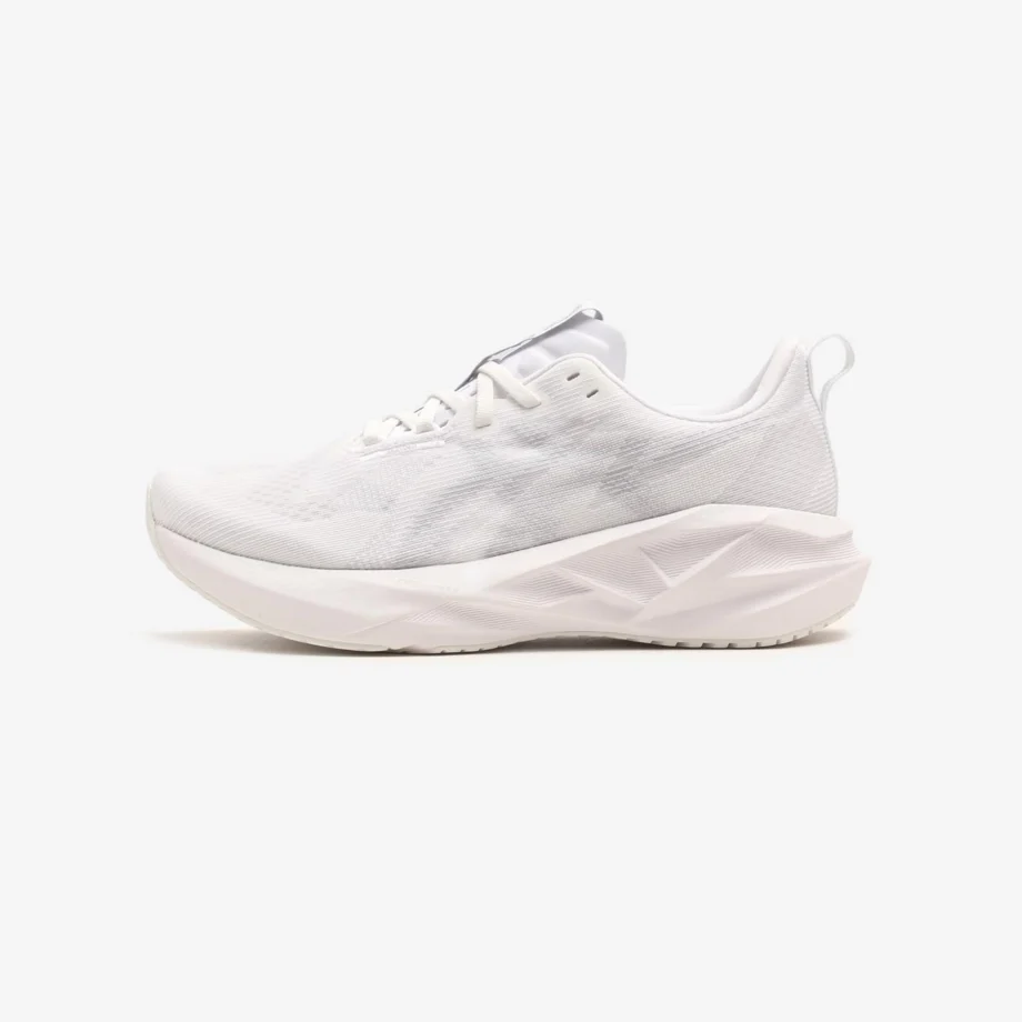 Asics Novablast 5