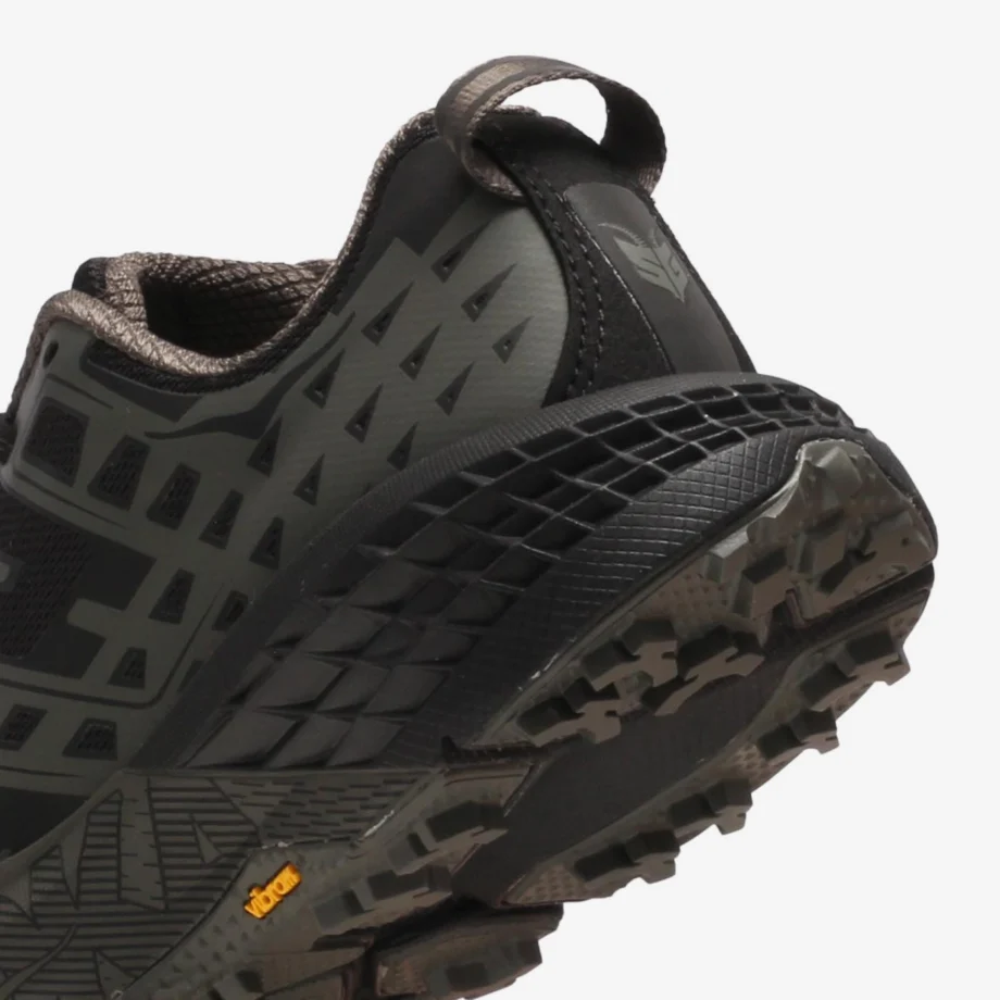 Hoka Speedgoat 2