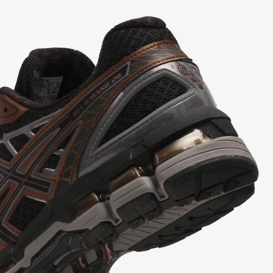 GEL-KAYANO 20