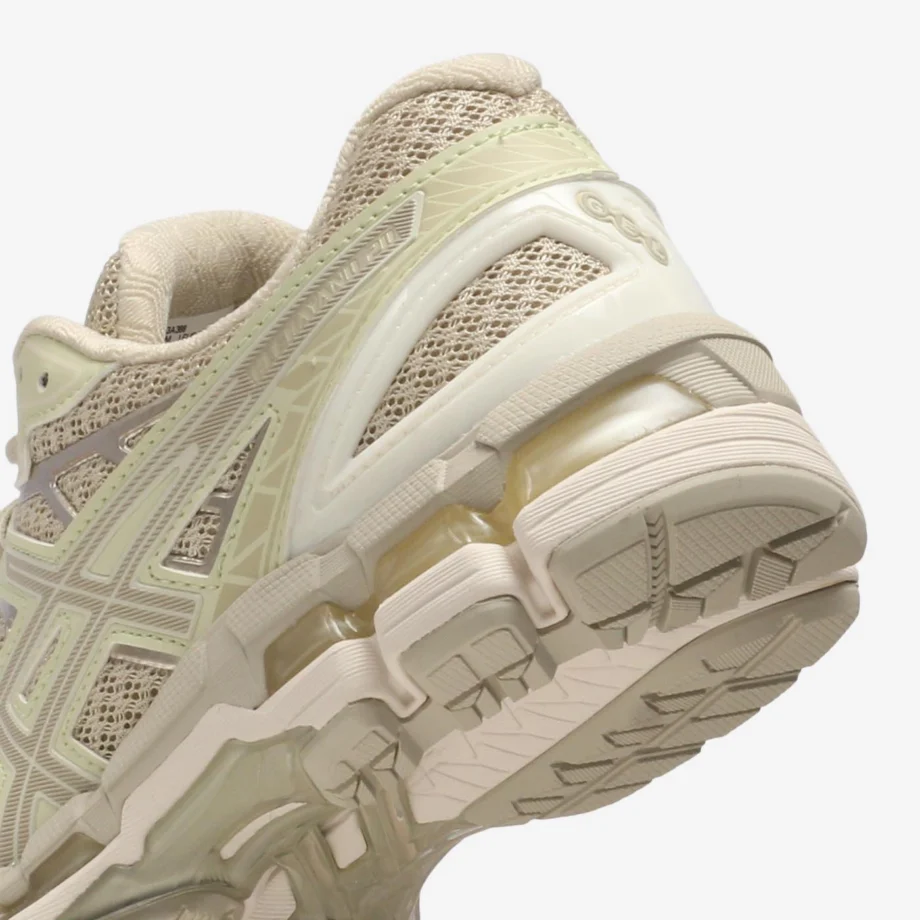 GEL-KAYANO 20