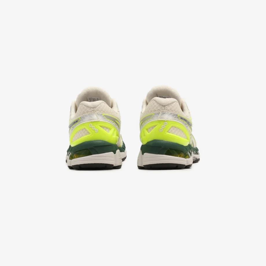 GEL-KAYANO 20