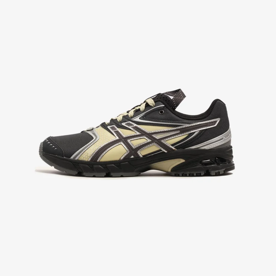 UB11-S GEL-DS TRAINER 14