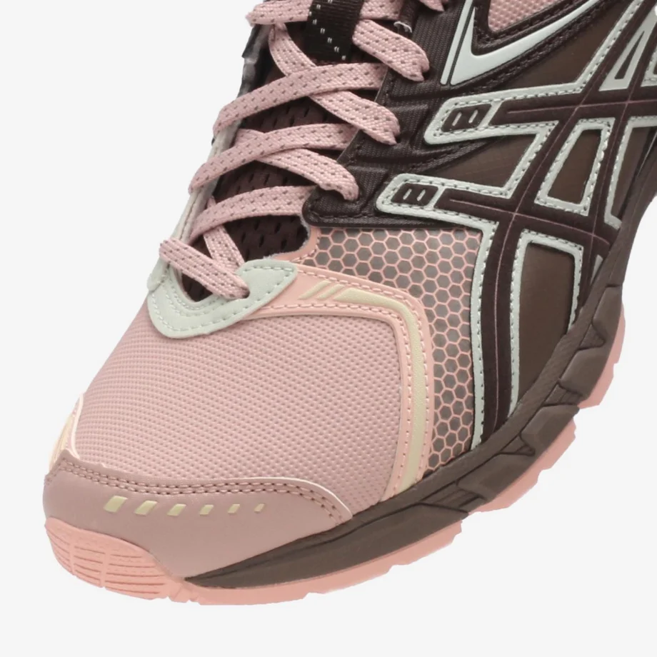 UB11-S GEL-DS TRAINER 14