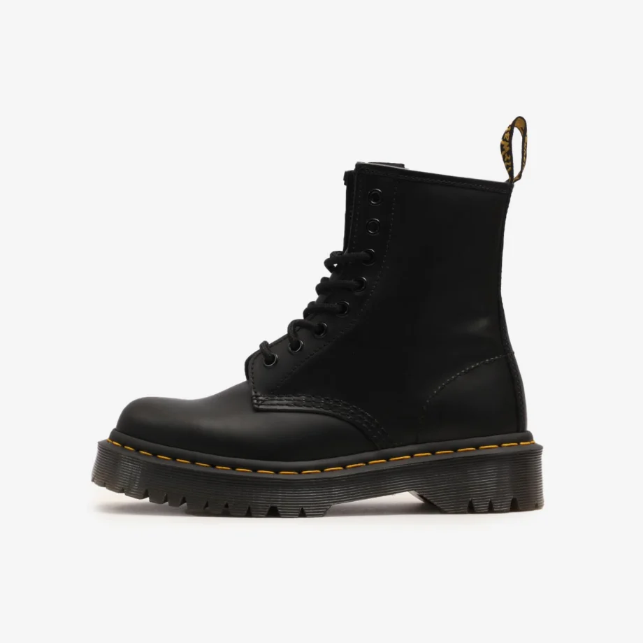 Dr. Martens Black Smooth Bex 8 Eye Boot