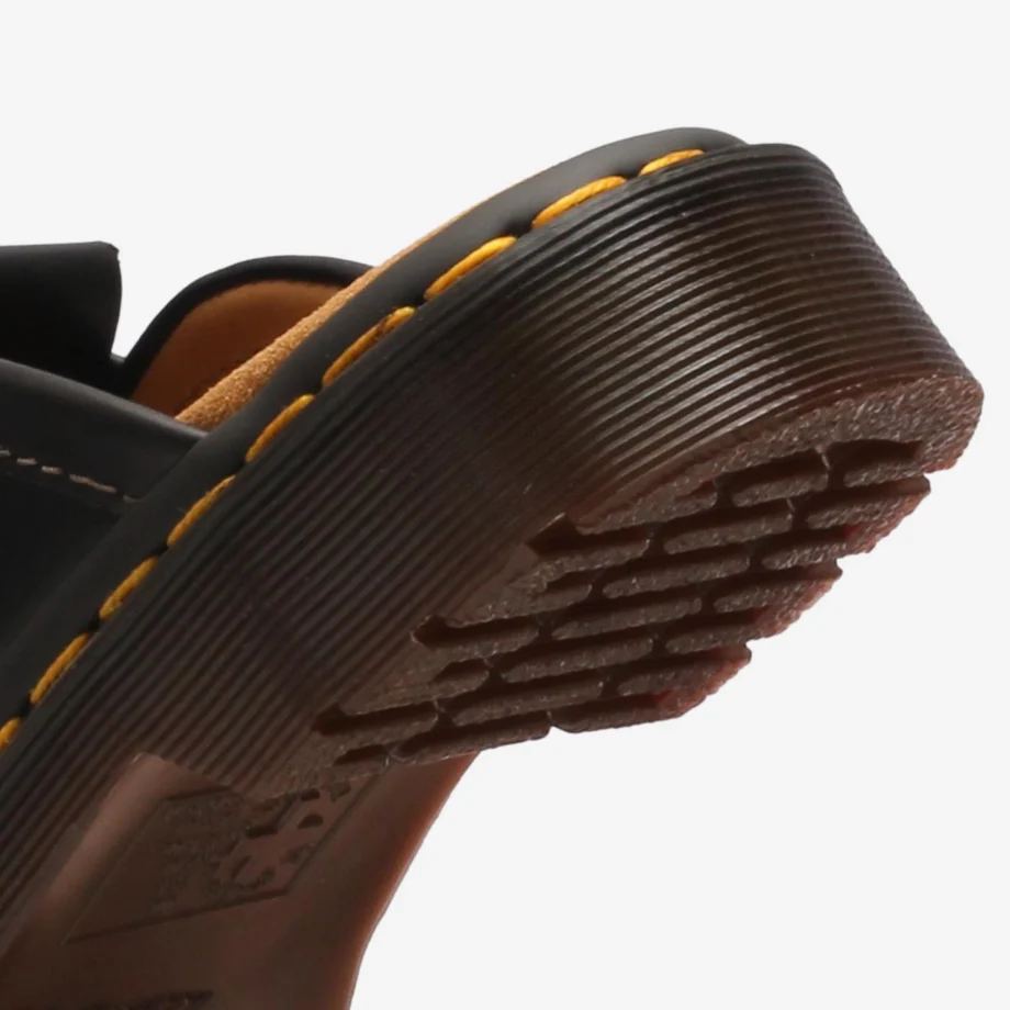 Dr. Martens Adrian Mule
