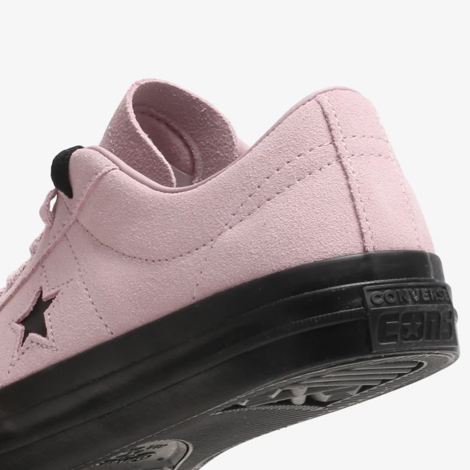 Converse One Star Pro