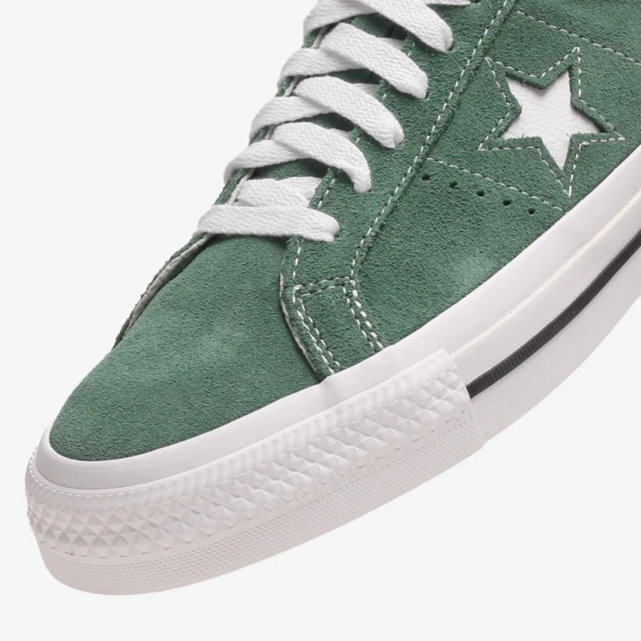 Converse One Star Pro