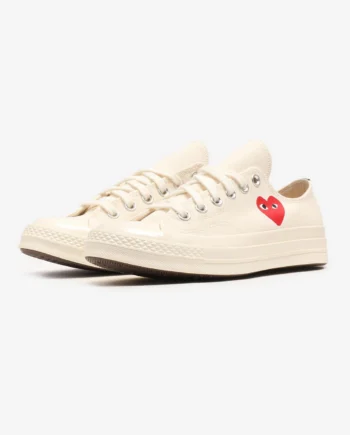 CdG Play Converse Low Chuch Taylor 70 Small Red Heart