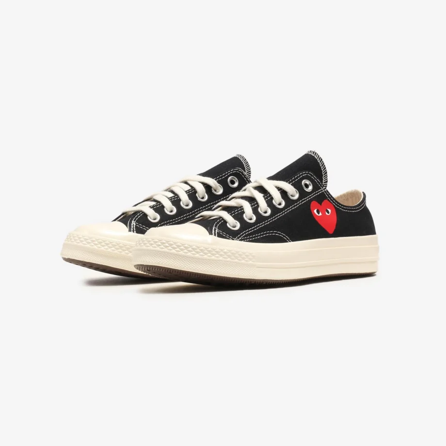 CdG Play Converse Low Chuch Taylor 70 Small Red Heart