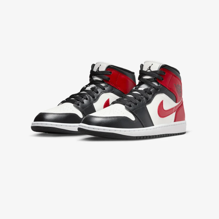 Wmns Air Jordan 1 Mid «Black Toe»