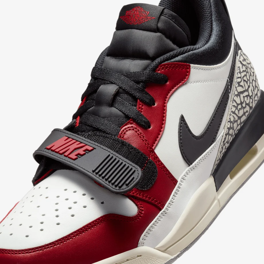 Air Jordan Legacy 312 Low «Chicago»