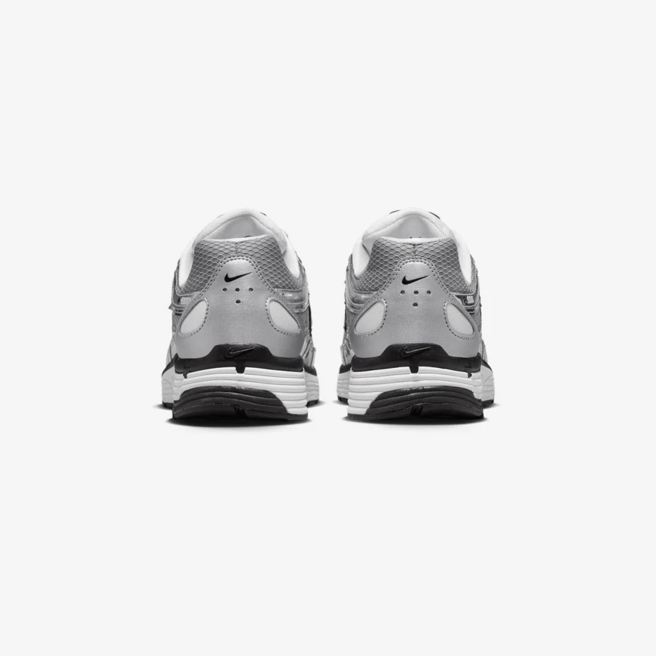 Nike P-6000 «Metallic Silver»