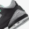 Air Jordan 3 Retro «Green Glow»