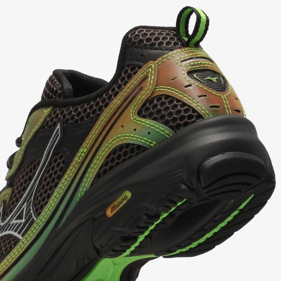 Mizuno MXR Tokyo Drift