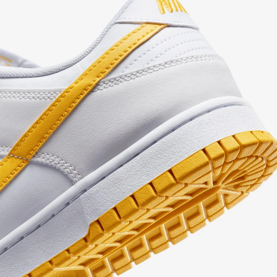 Nike Dunk Low Retro «White University Gold»