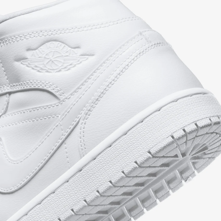 Wmns Air Jordan 1 Mid «Triple White»
