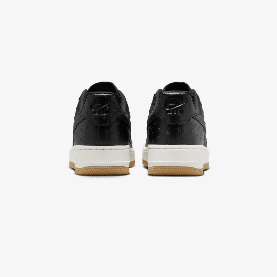 Wmns Nike Air Force 1 '07 LX «Black Ostrich»
