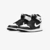 Air Jordan 1 Retro High OG «White & Black»