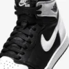 Air Jordan 1 Retro High OG «White & Black»