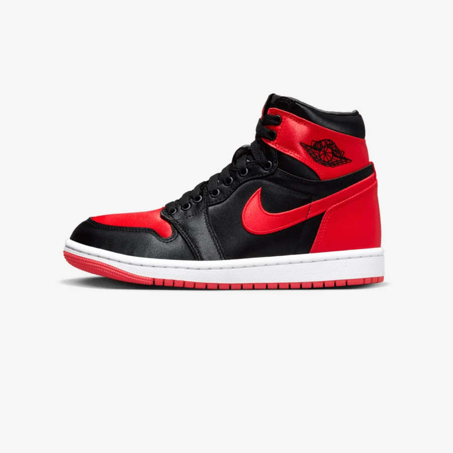 Wmns Air Jordan 1 Retro High OG «Satin Bred»