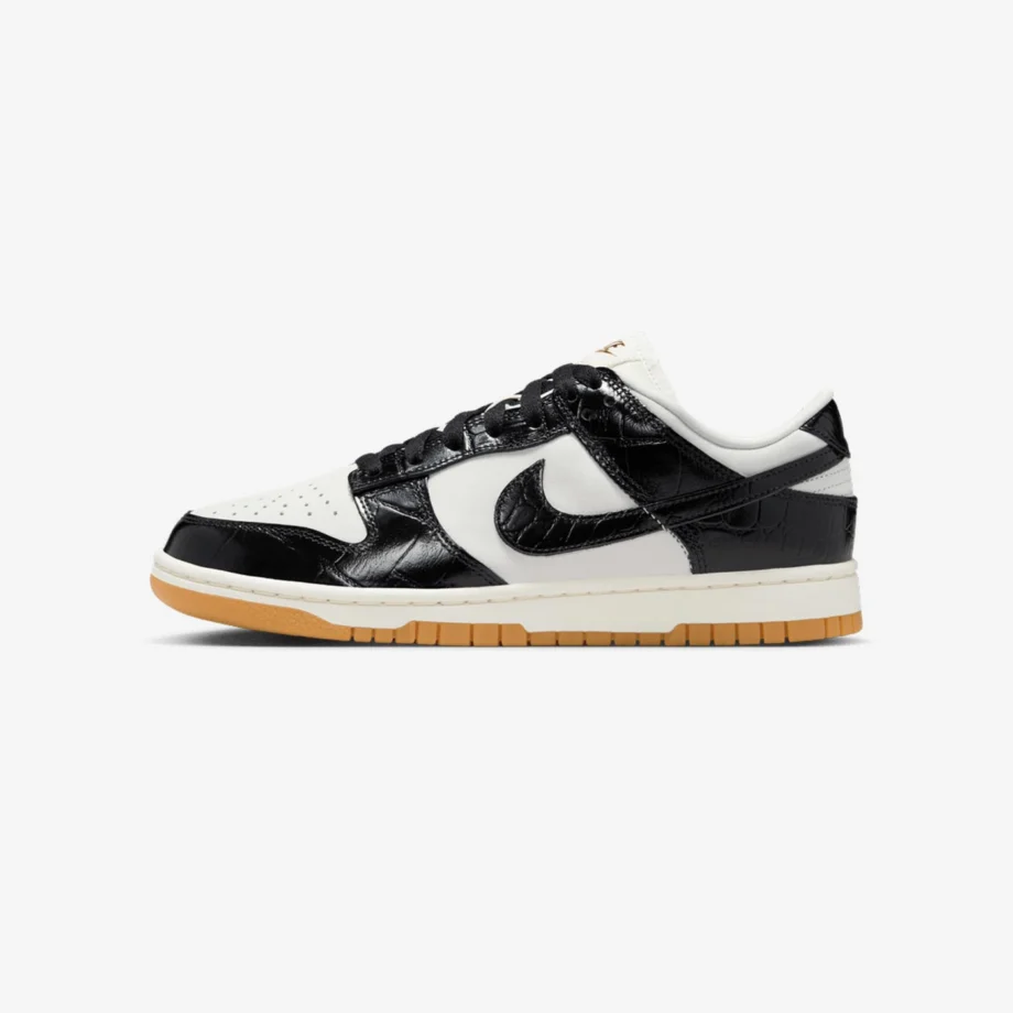 Wmns Nike Dunk Low LX «Black Croc»