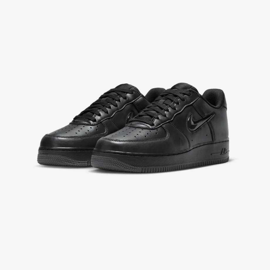 Nike Air Force 1 Low Retro «Black Jewel»
