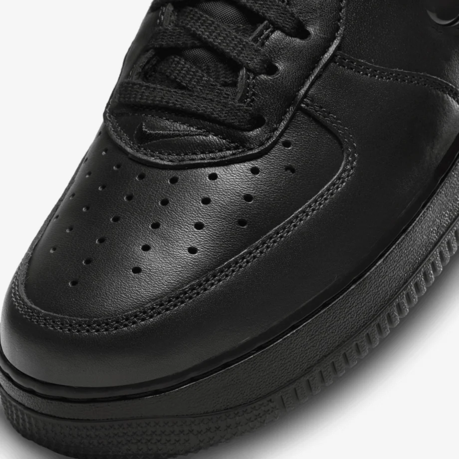 Nike Air Force 1 Low Retro «Black Jewel»