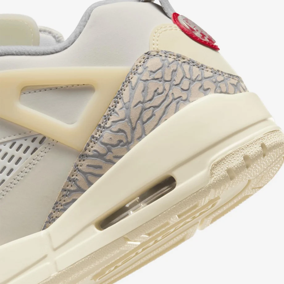Jordan Spizike Low «Coconut Milk»