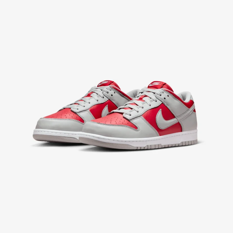 Nike Dunk Low «Ultraman»