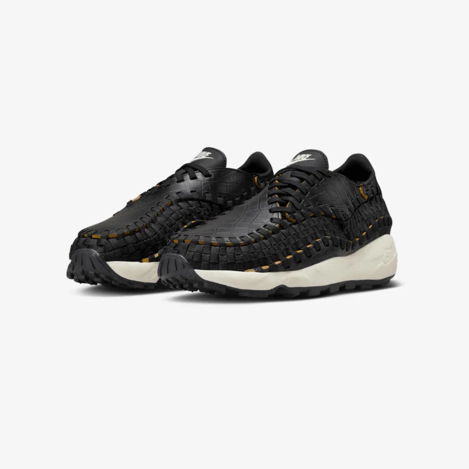 Wmns Nike Air Footscape Woven Premium