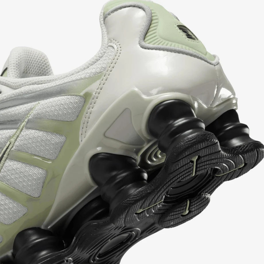 Wmns Nike Shox TL «Olive Aura»