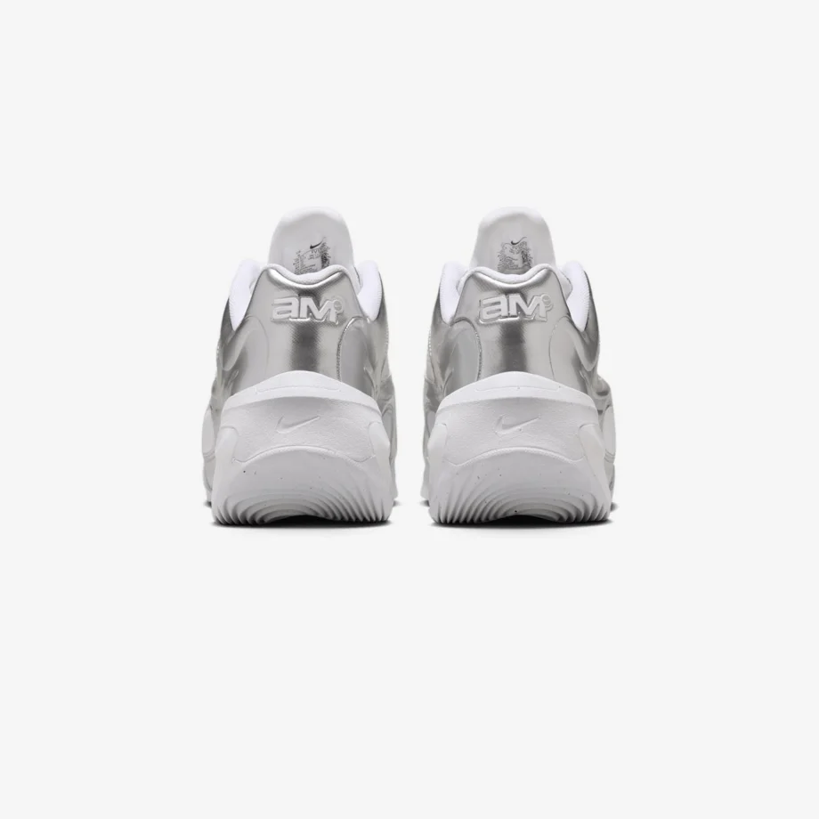 Wmns Nike Air Max Muse «White Metallic Silver»