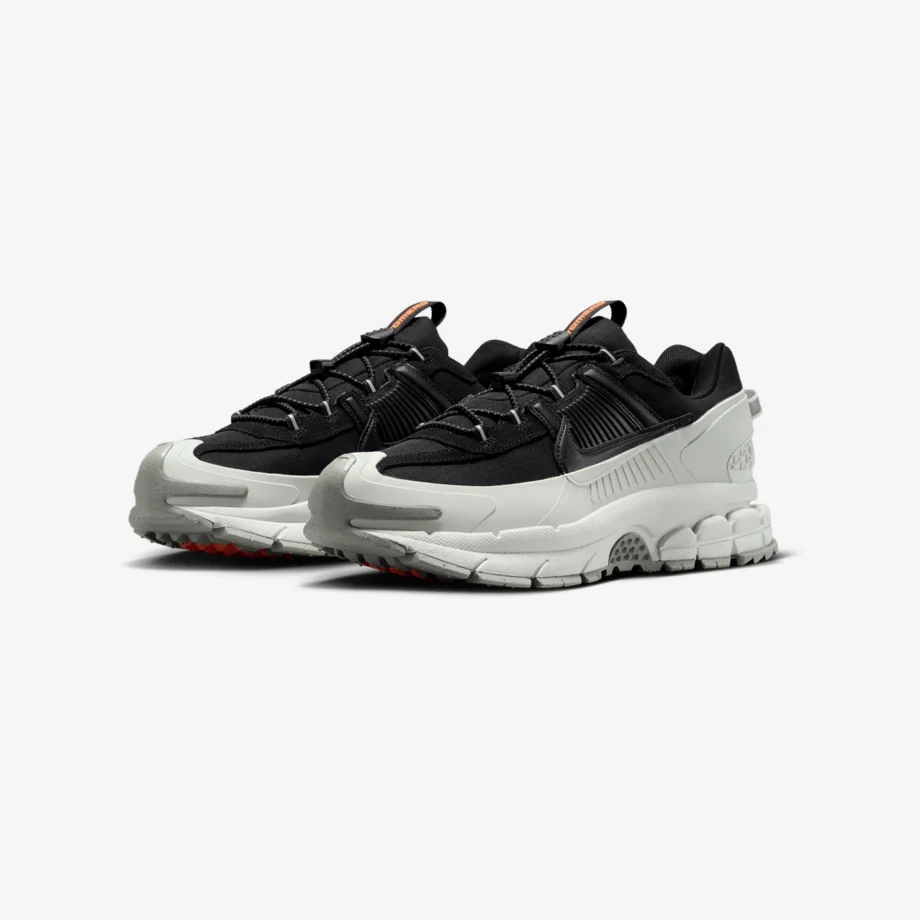 Nike Zoom Vomero Roam «Light Silver»