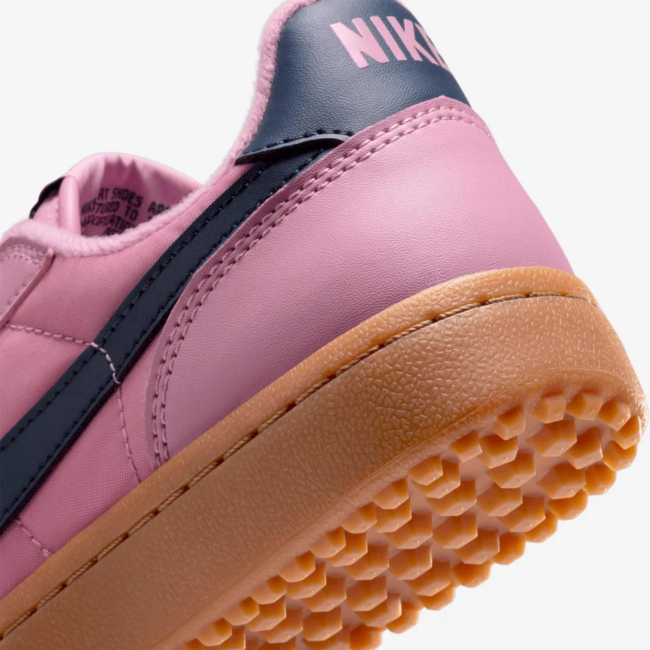 Wmns Nike Field General «Elemental Pink»