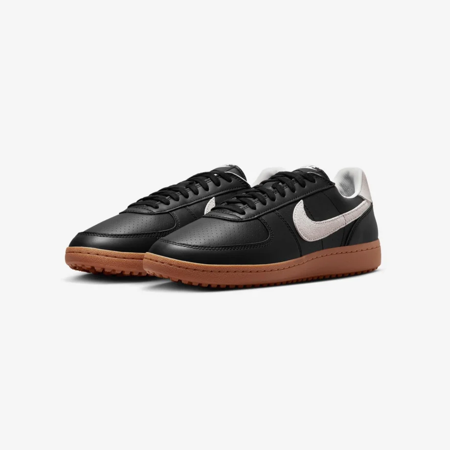 Nike Field General 82 SP «Black Sail Gum»
