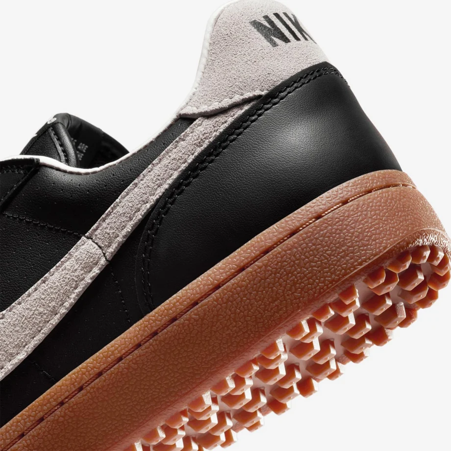 Nike Field General 82 SP «Black Sail Gum»