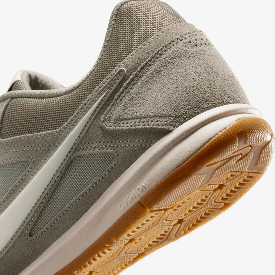Nike Gato «Light Army»