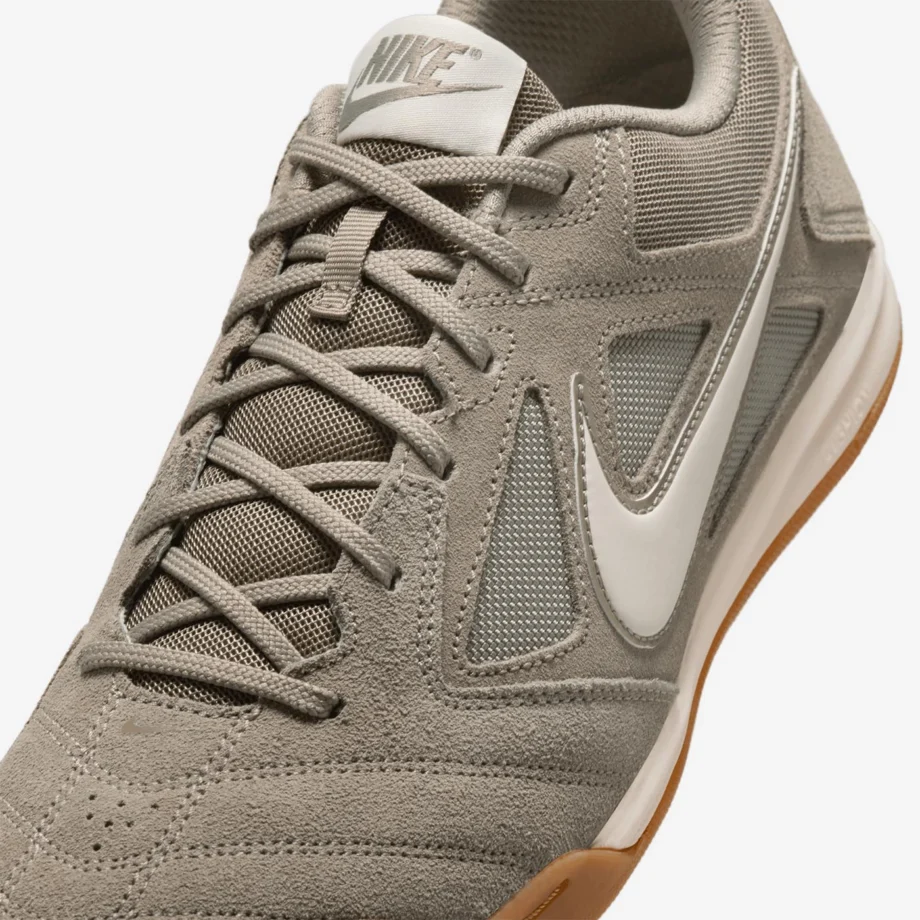 Nike Gato «Light Army»