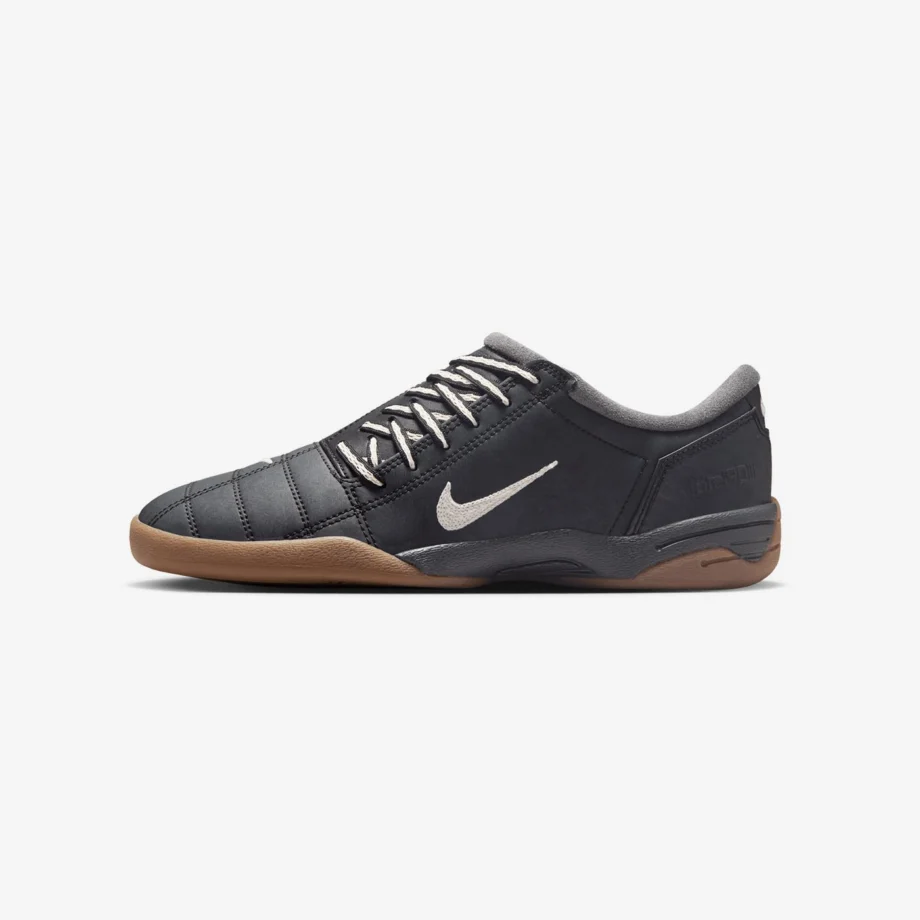 Wmns Nike Total 90 III «Black Gum»