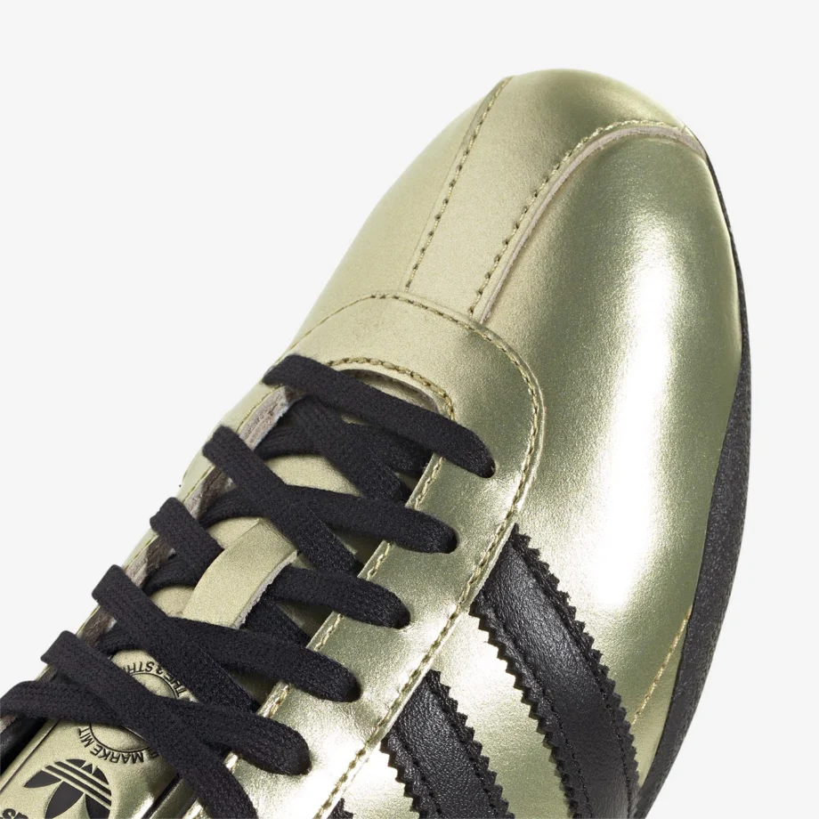Adidas Tokyo