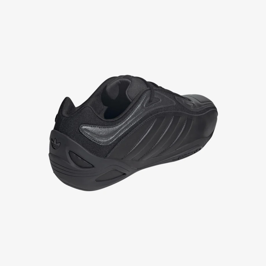 Adidas Adiracer GT