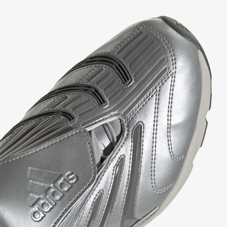 Adidas Predator Megaride