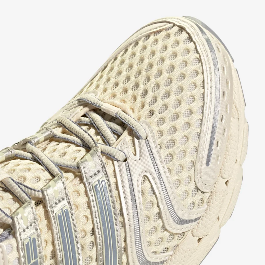 Adidas Adistar Control 5