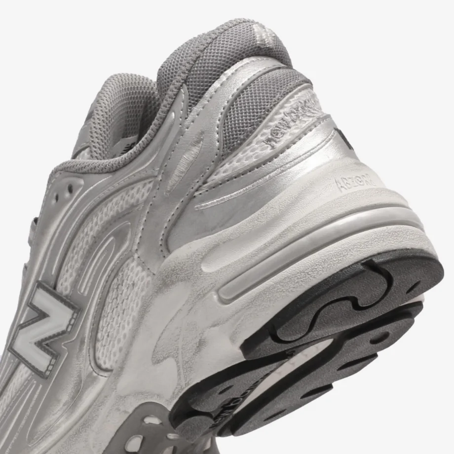 New Balance M1000G