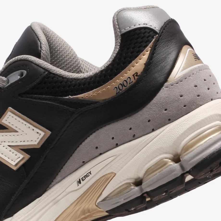 New Balance 2002