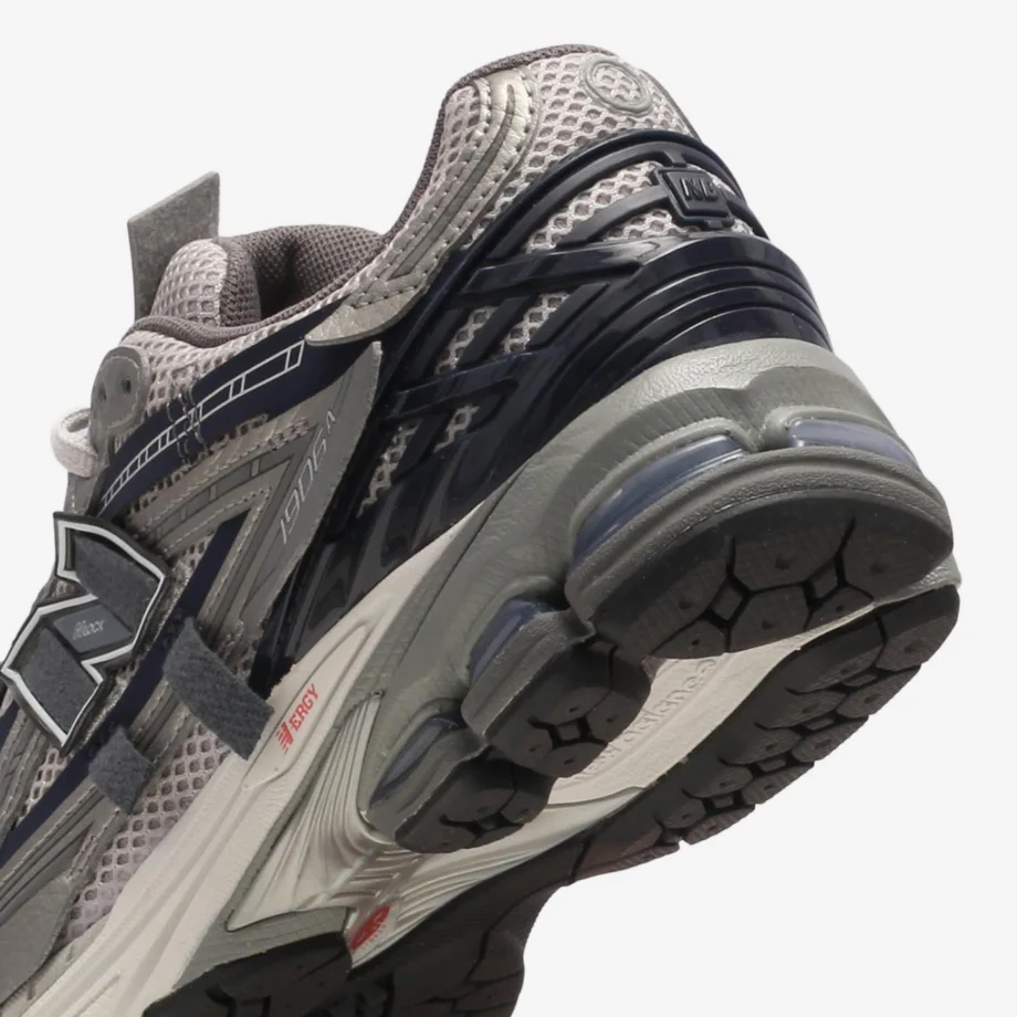 New Balance U19064F6