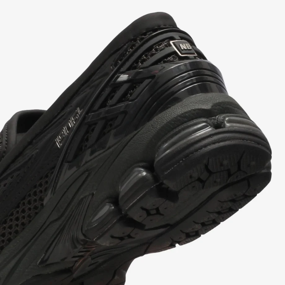 New Balance U1906LAI