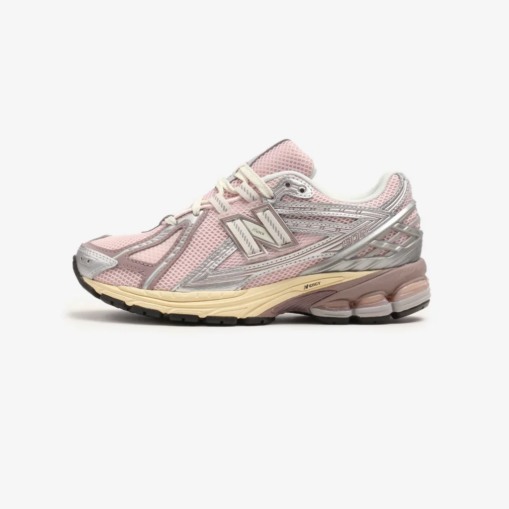 New Balance 1906