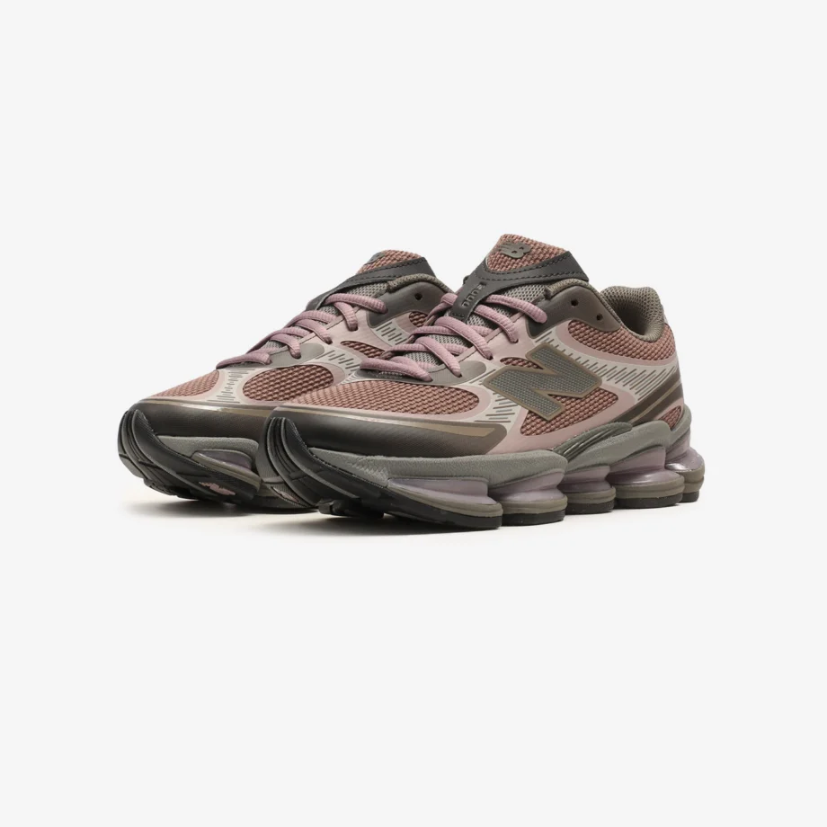 New Balance U20002T8